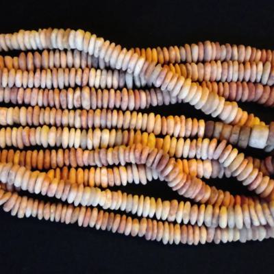 Neolithic quarz beads, collected in the Saharan sands of Northern-Mali.